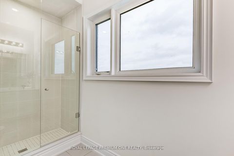 Photo 8 at 117 Tennant Circle, Vellore Village, Vaughan