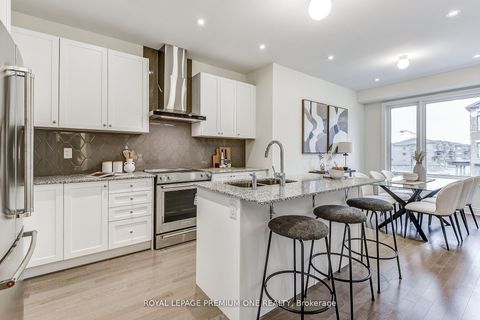 Photo 14 at 117 Tennant Circle, Vellore Village, Vaughan