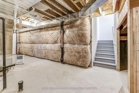 Photo 36 at 117 Tennant Circle, Vellore Village, Vaughan