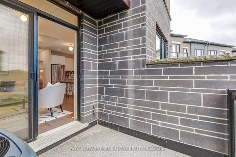 Photo 39 at 117 Tennant Circle, Vellore Village, Vaughan