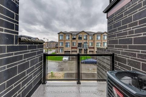 Photo 43 at 117 Tennant Circle, Vellore Village, Vaughan