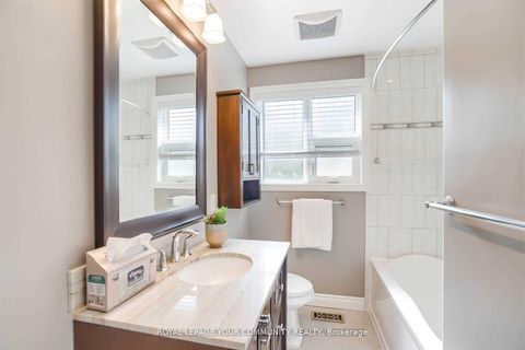 Photo 18 at 1 Yewfield Crescent, Don Mills, Toronto
