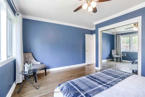 Photo 26 at 1 Yewfield Crescent, Don Mills, Toronto