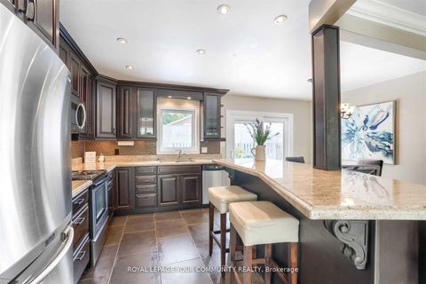 Photo 27 at 1 Yewfield Crescent, Don Mills, Toronto