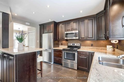 Photo 29 at 1 Yewfield Crescent, Don Mills, Toronto