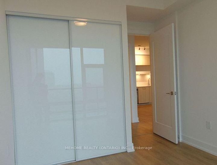 Photo 9 at 1131 - 25 Adra Grado Way, Bayview Village, Toronto