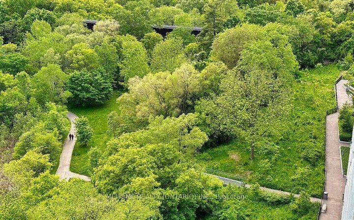 Photo 14 at 1131 - 25 Adra Grado Way, Bayview Village, Toronto