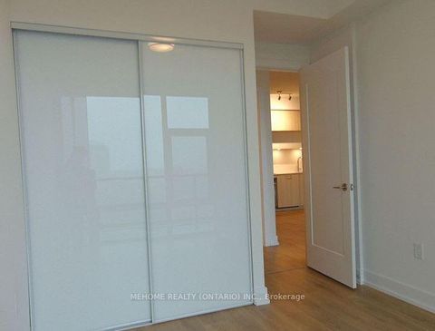 Photo 9 at 1131 - 25 Adra Grado Way, Bayview Village, Toronto