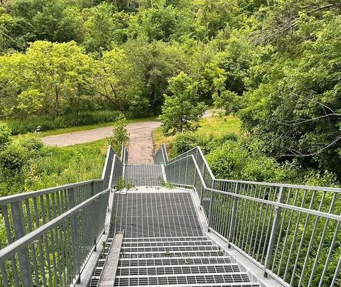 Photo 18 at 1131 - 25 Adra Grado Way, Bayview Village, Toronto