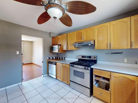 Photo 8 at 25 Shirlea Boulevard, Keswick South, Georgina