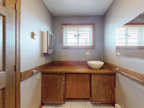 Photo 14 at 25 Shirlea Boulevard, Keswick South, Georgina