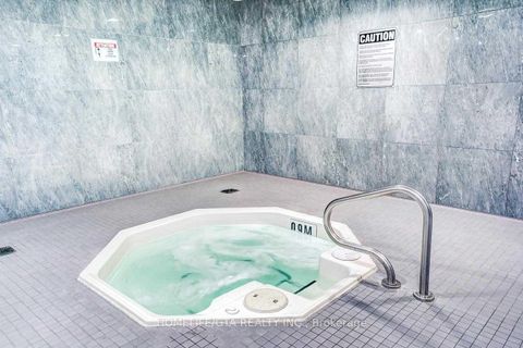 Photo 7 at 510 - 120 Harrison Garden Boulevard, Willowdale East, Toronto