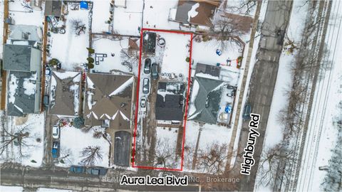 Photo 34 at 102 Aura Lea Boulevard, Pelmo Park W5, Toronto
