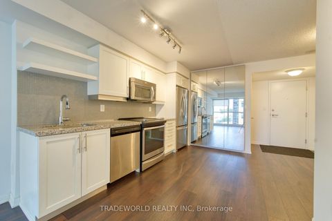 Photo 10 at 713 - 400 Adelaide Street E, Moss Park, Toronto