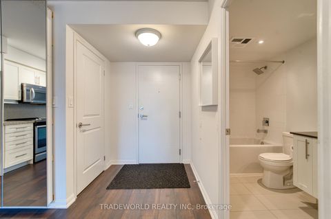 Photo 15 at 713 - 400 Adelaide Street E, Moss Park, Toronto