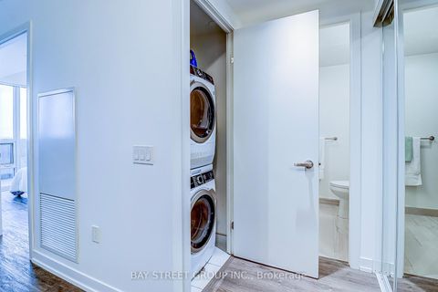 Photo 17 at 2607 - 55 Cooper Street, Waterfront Communities C8, Toronto