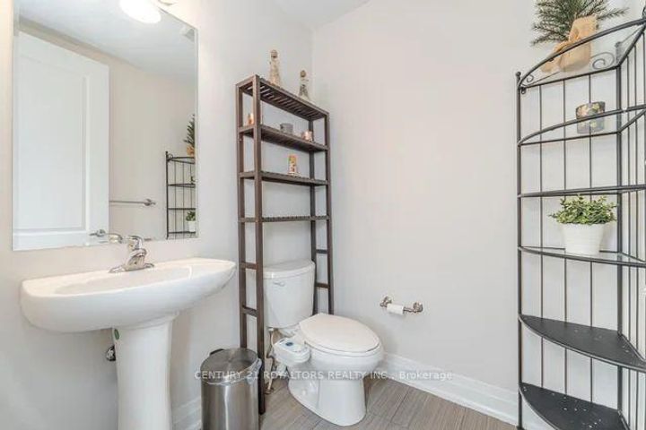 Photo 19 at 77 Enford Crescent, Northwest Brampton, Brampton