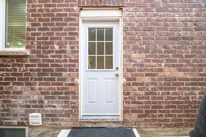 Photo 32 at 77 Enford Crescent, Northwest Brampton, Brampton