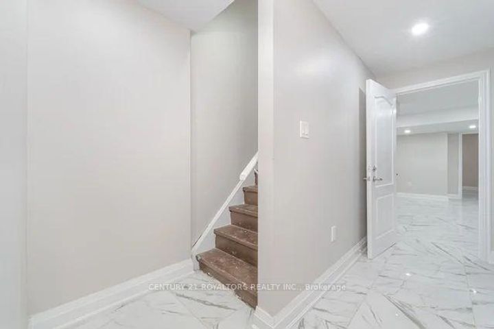 Photo 34 at 77 Enford Crescent, Northwest Brampton, Brampton