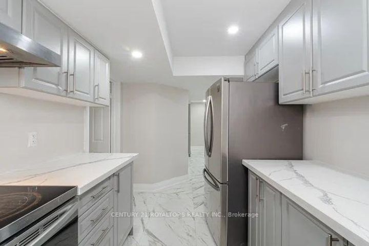 Photo 38 at 77 Enford Crescent, Northwest Brampton, Brampton