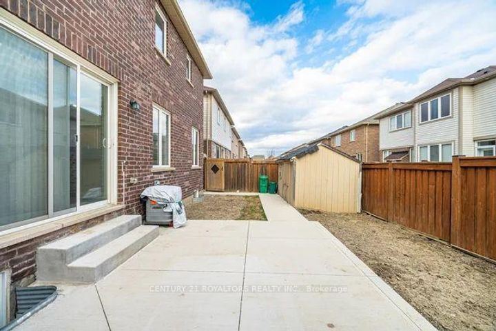 Photo 44 at 77 Enford Crescent, Northwest Brampton, Brampton