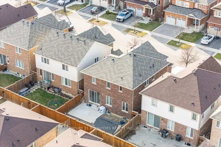 Photo 46 at 77 Enford Crescent, Northwest Brampton, Brampton