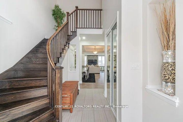 Photo 48 at 77 Enford Crescent, Northwest Brampton, Brampton