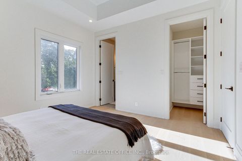 Photo 20 at 18 Beaverbrook Avenue, Rosethorn, Toronto
