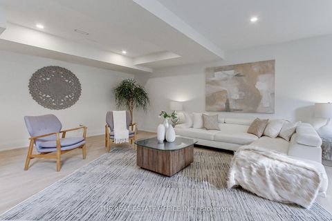 Photo 31 at 18 Beaverbrook Avenue, Rosethorn, Toronto