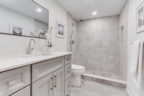 Photo 36 at 18 Beaverbrook Avenue, Rosethorn, Toronto