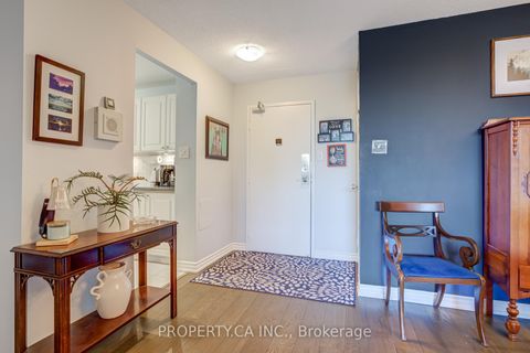 Photo 2 at 106 - 45 Huntingdale Boulevard, L'Amoreaux, Toronto