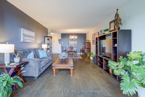Photo 8 at 106 - 45 Huntingdale Boulevard, L'Amoreaux, Toronto