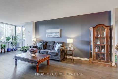 Photo 9 at 106 - 45 Huntingdale Boulevard, L'Amoreaux, Toronto
