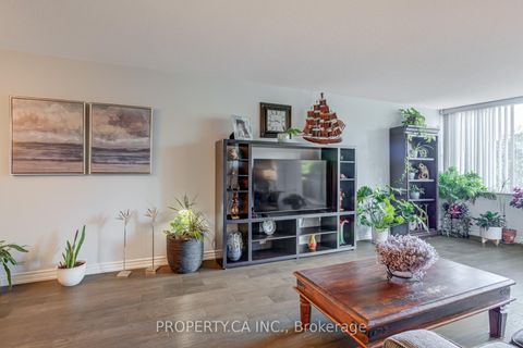 Photo 10 at 106 - 45 Huntingdale Boulevard, L'Amoreaux, Toronto