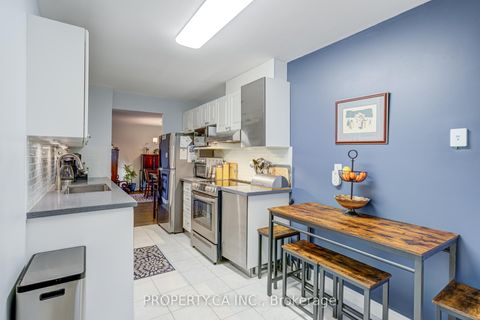 Photo 17 at 106 - 45 Huntingdale Boulevard, L'Amoreaux, Toronto