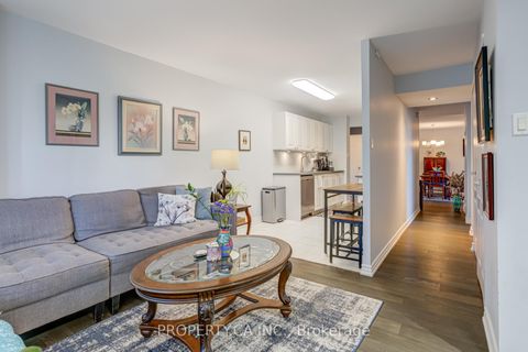 Photo 24 at 106 - 45 Huntingdale Boulevard, L'Amoreaux, Toronto