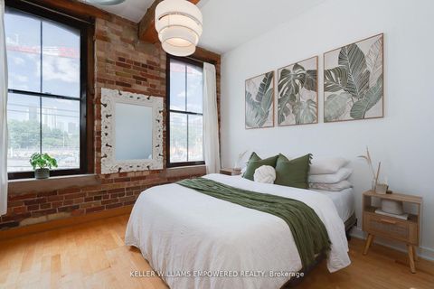 Photo 14 at 5 - 189 Queen Street E, Moss Park, Toronto