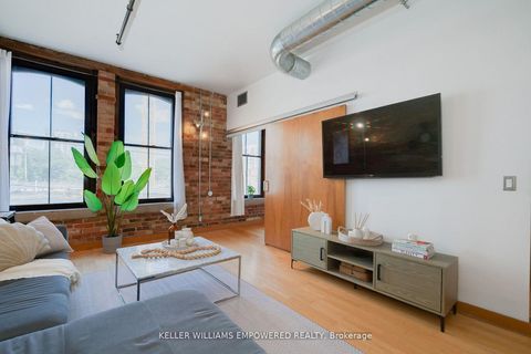 Photo 18 at 5 - 189 Queen Street E, Moss Park, Toronto