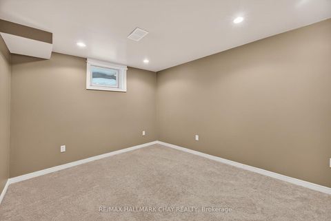 Photo 24 at 36 Goodwin Drive, Painswick South, Barrie