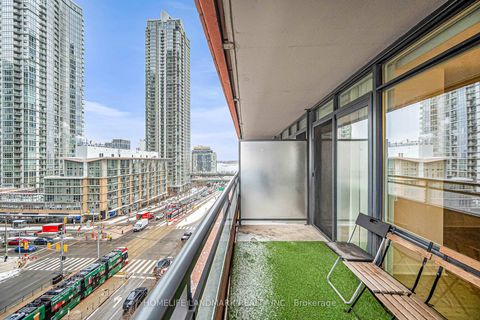 Photo 23 at unit 811 - 4K Spadina Avenue, Waterfront Communities C1, Toronto