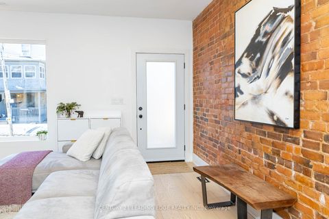 Photo 5 at 261 Howland Avenue, Annex, Toronto