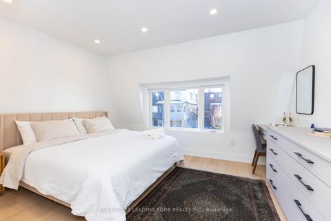 Photo 24 at 261 Howland Avenue, Annex, Toronto