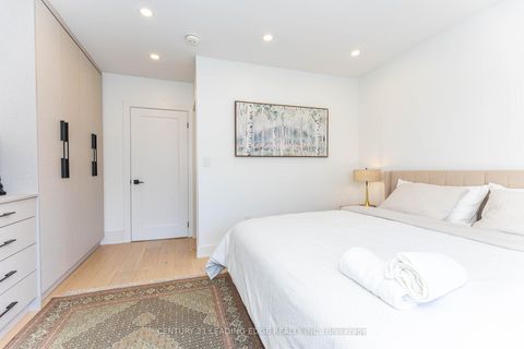 Photo 25 at 261 Howland Avenue, Annex, Toronto