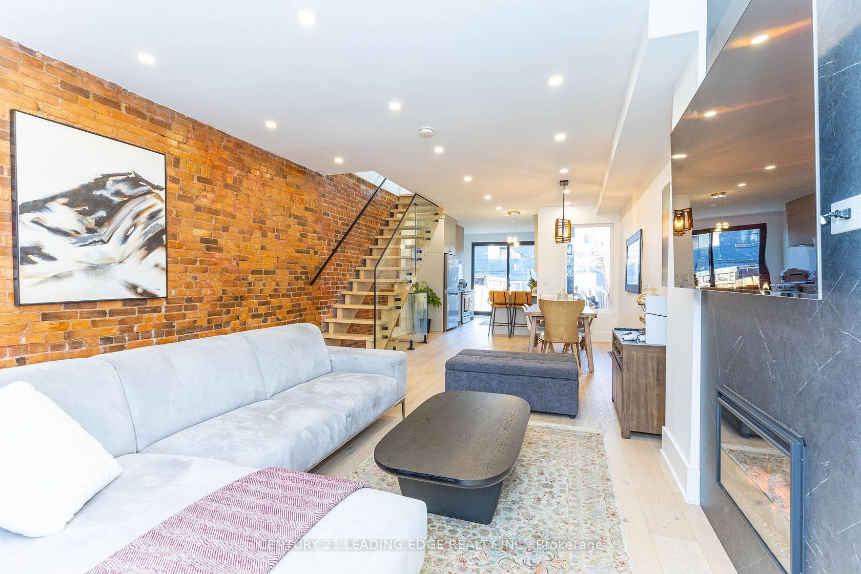 261 Howland Avenue, Annex, Toronto 