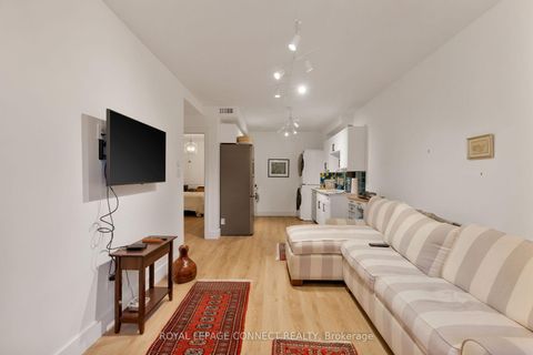 Photo 40 at 16 Rosemount Avenue, Wychwood, Toronto