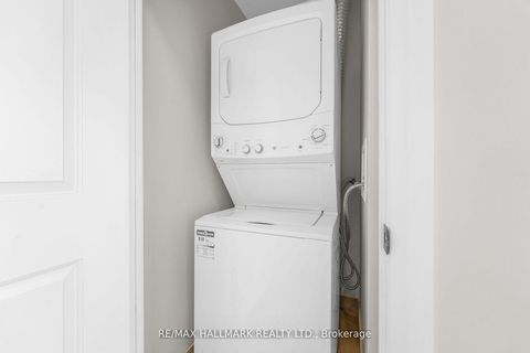 Photo 17 at 1508 - 520 Steeles Avenue, Yorkhill, Vaughan