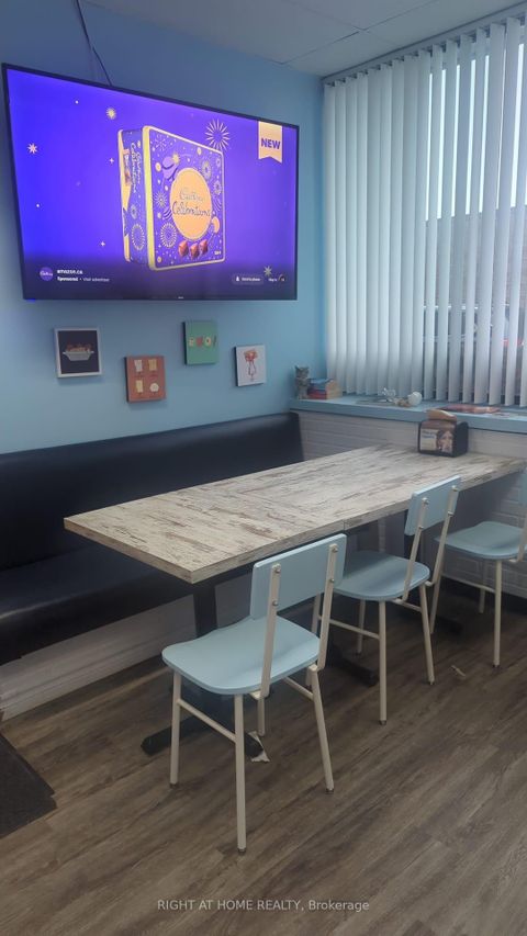 Photo 3 at 111 - 40 Wynford Drive N, Don Mills, Toronto