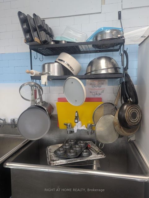 Photo 17 at 111 - 40 Wynford Drive N, Don Mills, Toronto