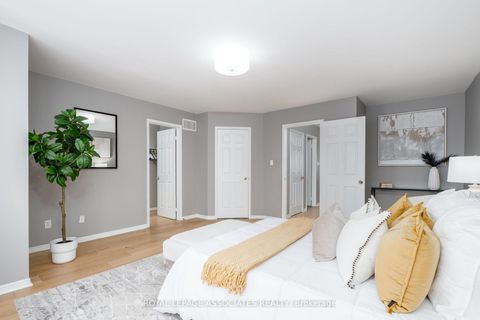 Photo 19 at 14 Clandfield Street, Rouge River Estates, Markham