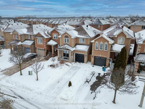 Photo 38 at 14 Clandfield Street, Rouge River Estates, Markham